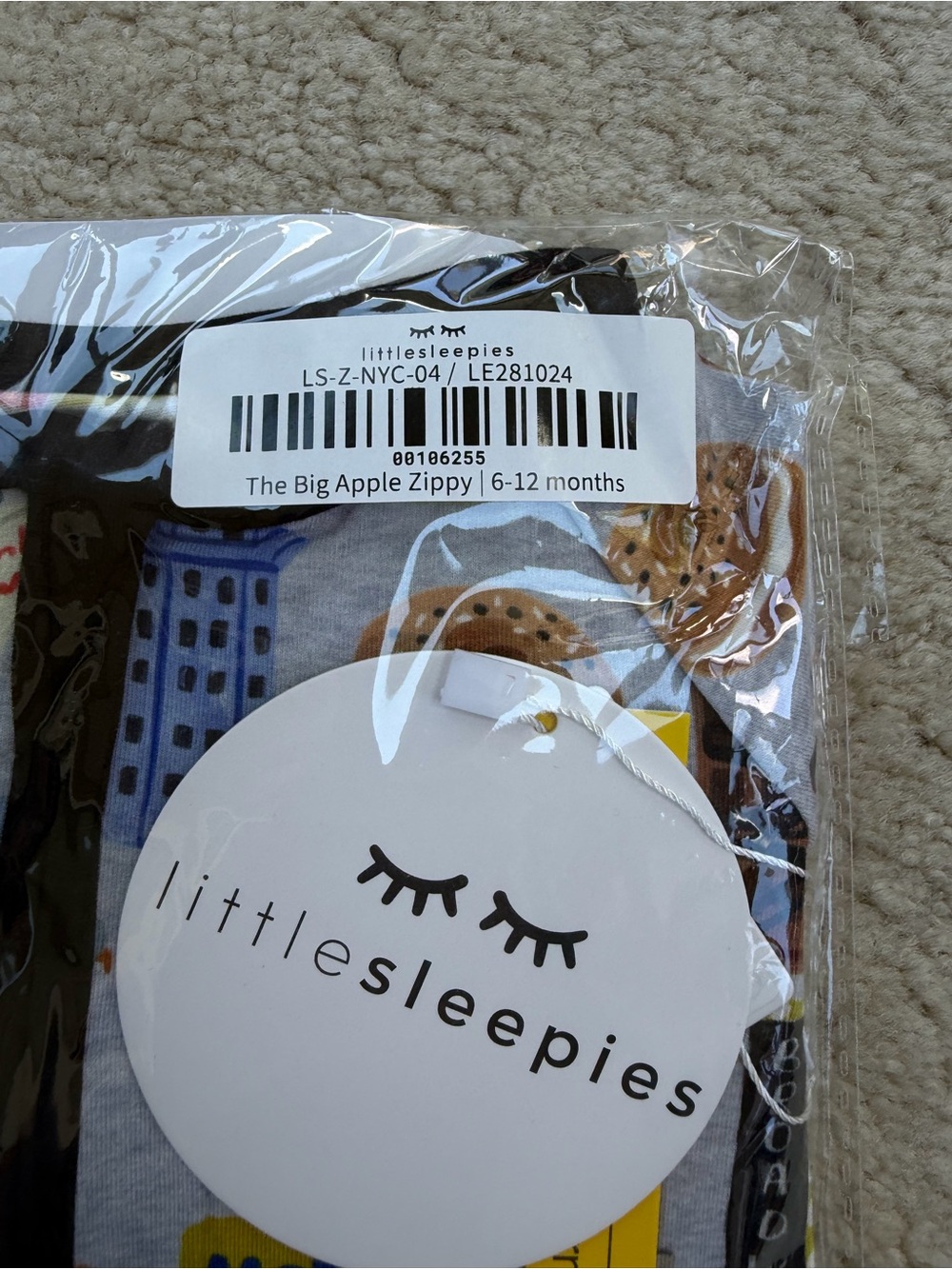 Little Sleepies NWT Size 6-12 Months The Big Apple New York City Zippy Pajamas - Picture 4 of 8